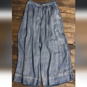 BRAND NEW Jaded Gypsy Sun Drift Pant Wide-Leg Denim Pants in Chambray